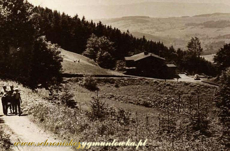 Schronisko Zygmuntówka po wojnie - lata 60-te XX wieku.
